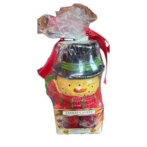 YANKEE CANDLE Sparkling Cinnamon  SCENTED 12 TEALIGHTS WITH SNOWMAN HOLDER